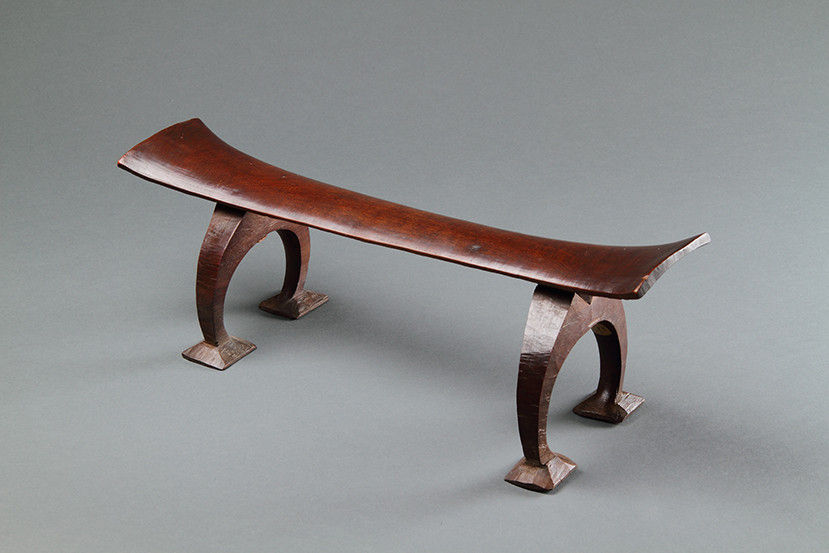 Fine Tongan Vava’U Island Carved Hardwood Headrest ‘Kali Laloni’